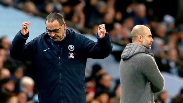 El feo gesto del entrenador del Chelsea con Guardiola