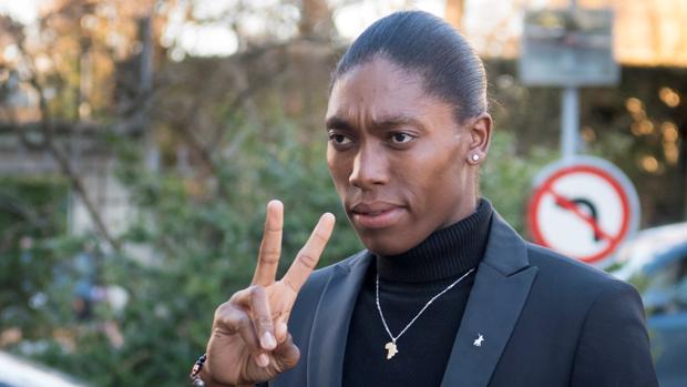 Caster Semenya reclama su derecho a no medicarse para seguir compitiendo como mujer