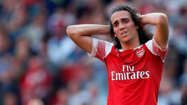 El Arsenal se mete en un lío