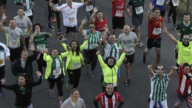 La II Carrera ABC de las Aficiones busca al ganador del «derbi del asfalto»