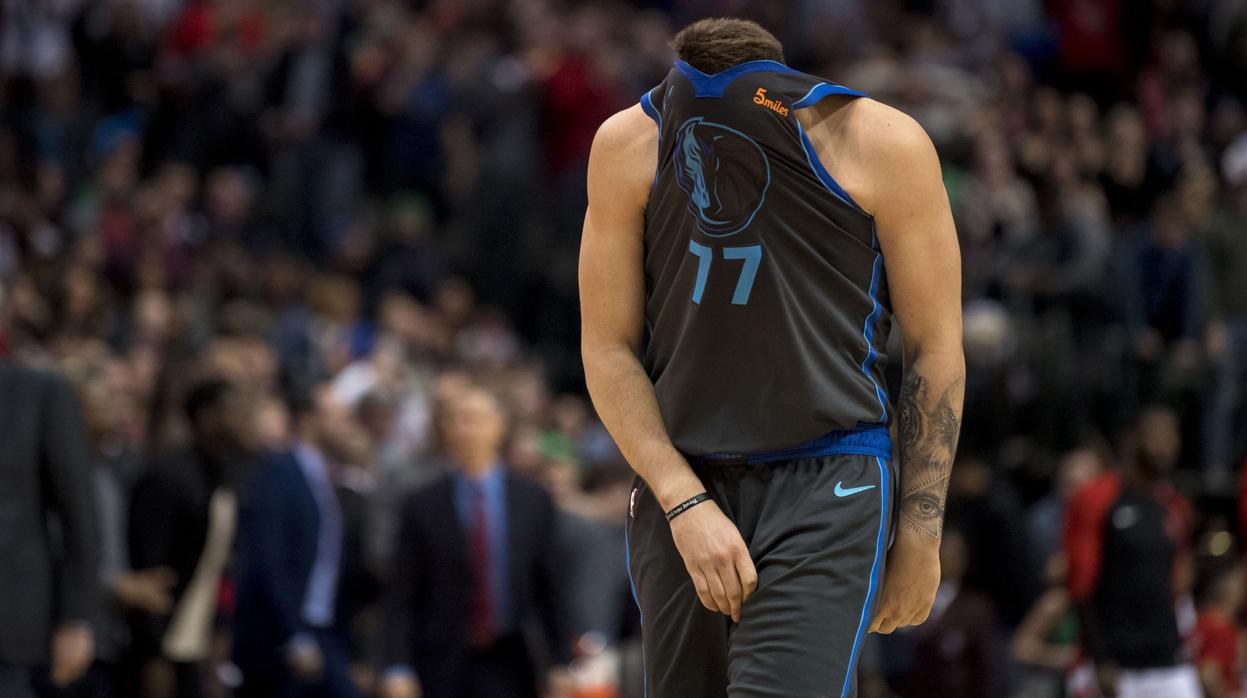 Doncic, ante los Rockets