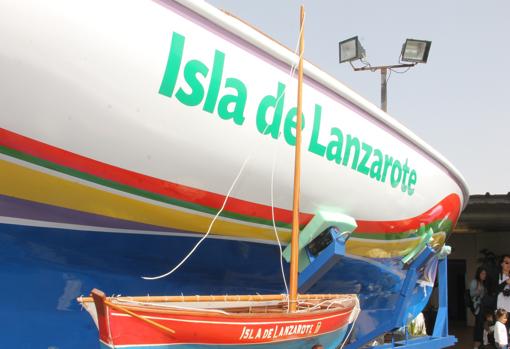 El barquillo Isla de Lanzarote conmemora el centenario del nacimiento de César Manrique