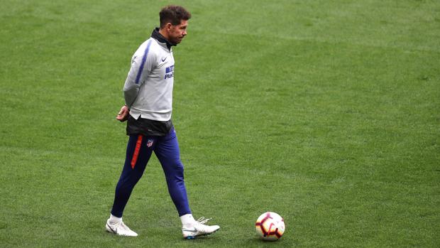 Diego Costa rompe el tridente de Simeone