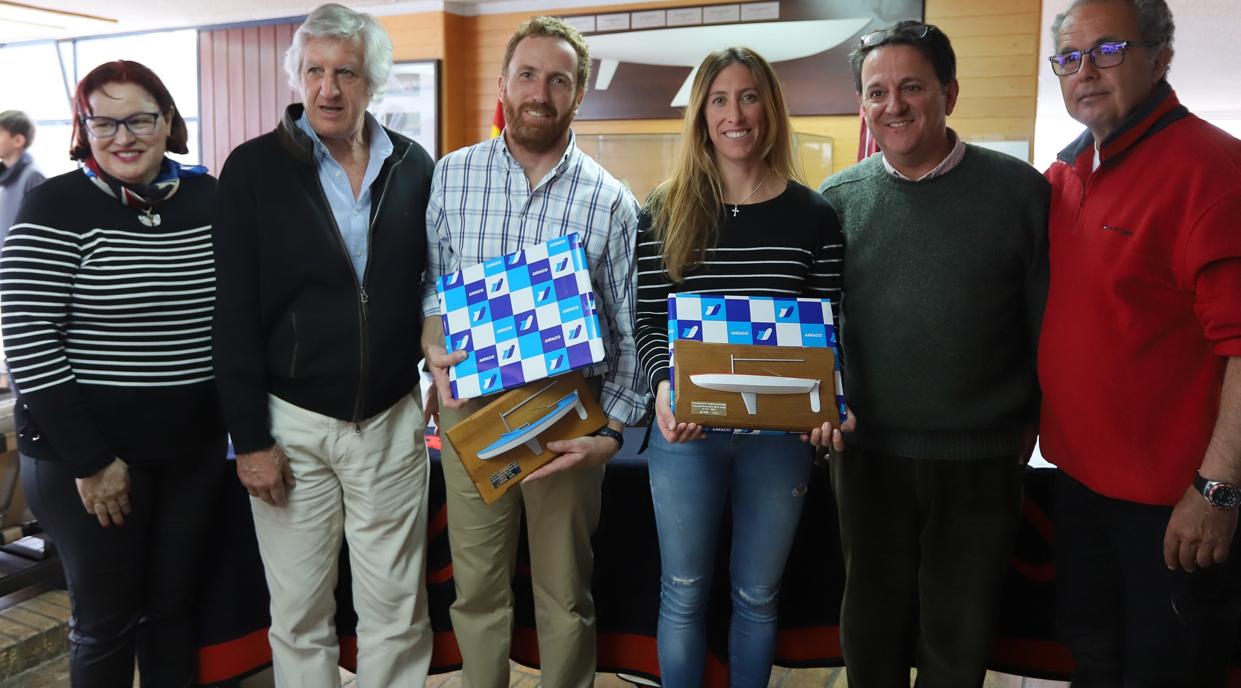 Martín Bermúdez y Ángela Pumariega se impusieron en el Campeonato Ibérico de Snipe