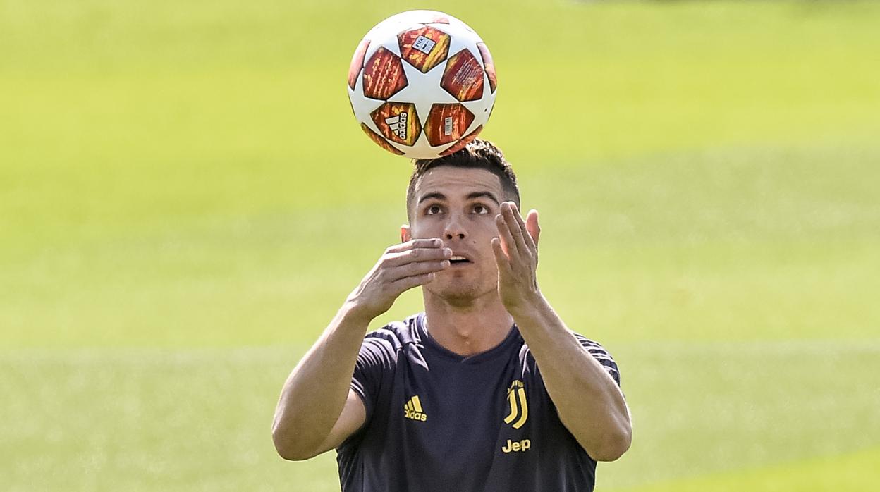 Cristiano llega a tiempo para retar al Ajax