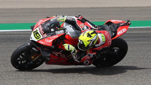 La FIM frena la moto del imparable Bautista