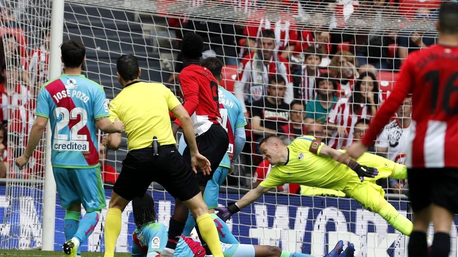 La Liga Santander (J32): Resumen y goles del Ahtletic 3-2 Rayo Vallecano