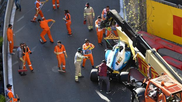 Una accidentada clasificación corona a Bottas en Azerbaiyán