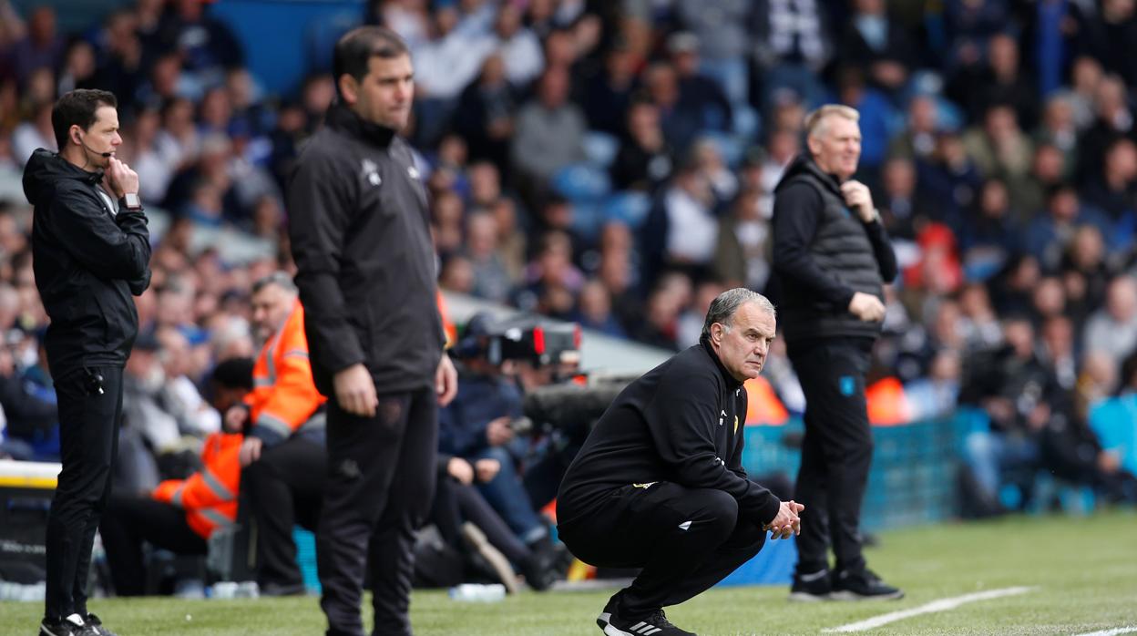 Bielsa, durante el partido ante el Aston Villa