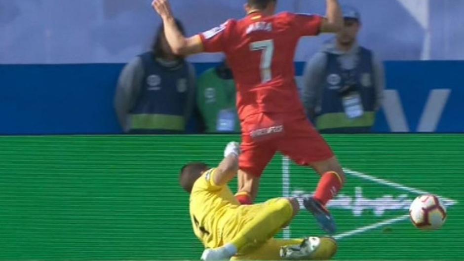 El clamoroso penalti no señalado de Rulli a Jaime Mata que ha indignado al Getafe