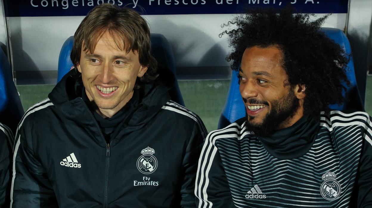 Modric y Marcelo en el banquillo