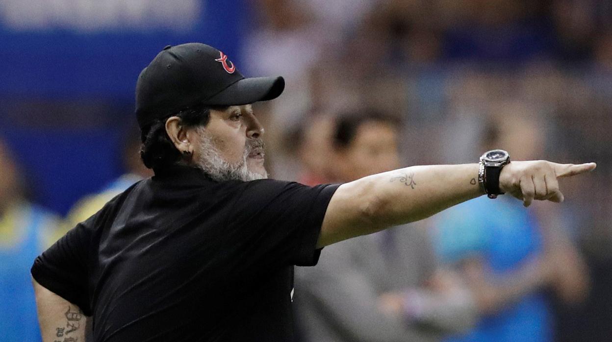 Maradona, durante el partido ante Atlético San Luis