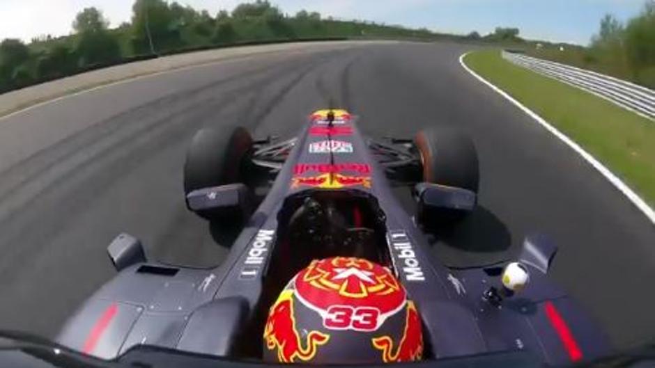 Una vuelta a Zandvoort en el Red Bull de Max Verstappen