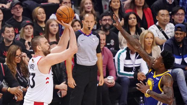 Los Raptors golpean primero con un inmenso Marc Gasol