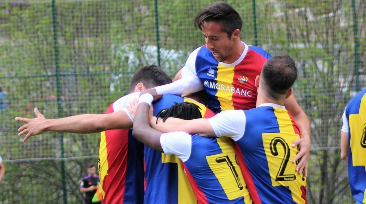 Los jugadores del FC Andorra celebran un gol esta temporada