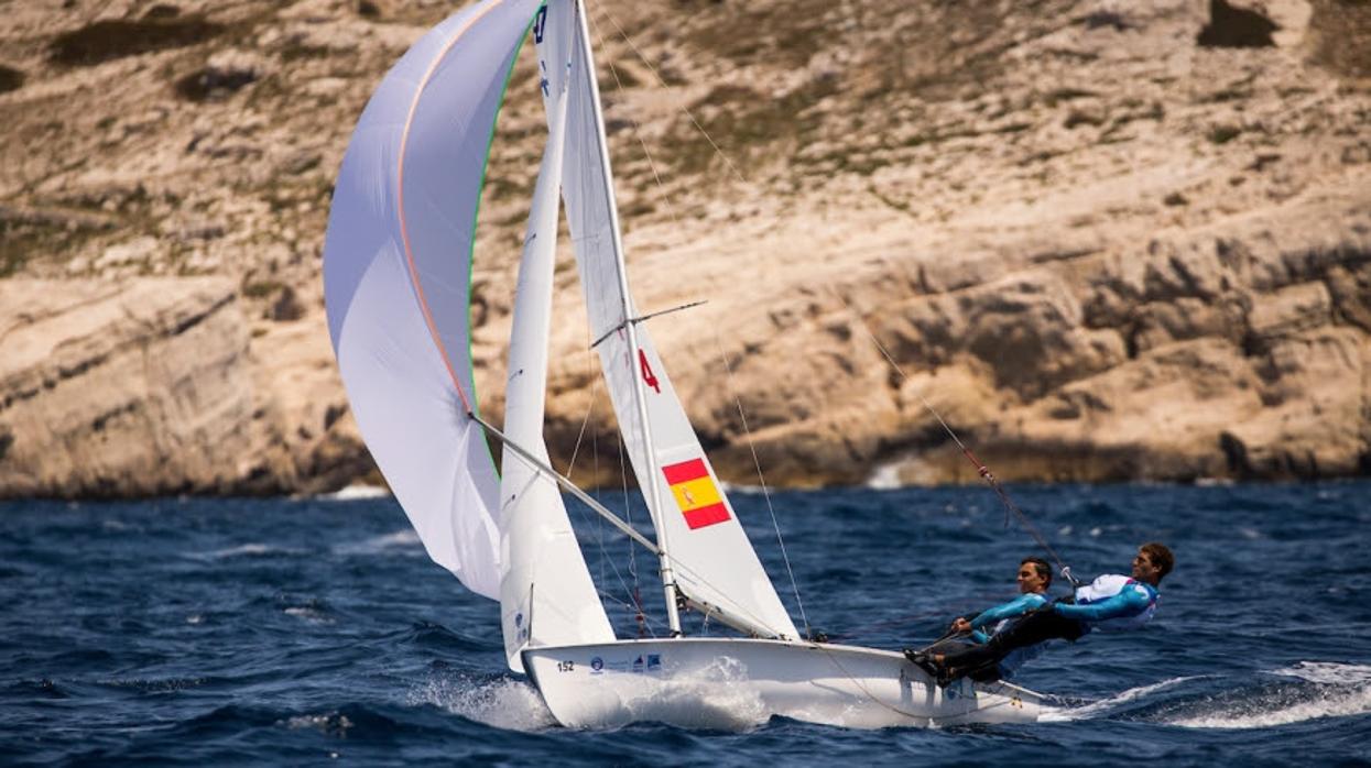 Xammar/Rodríguez lideran la flota de 470, los Alonso, en 49er, y Ángel Granda, en RS:X, son segundos