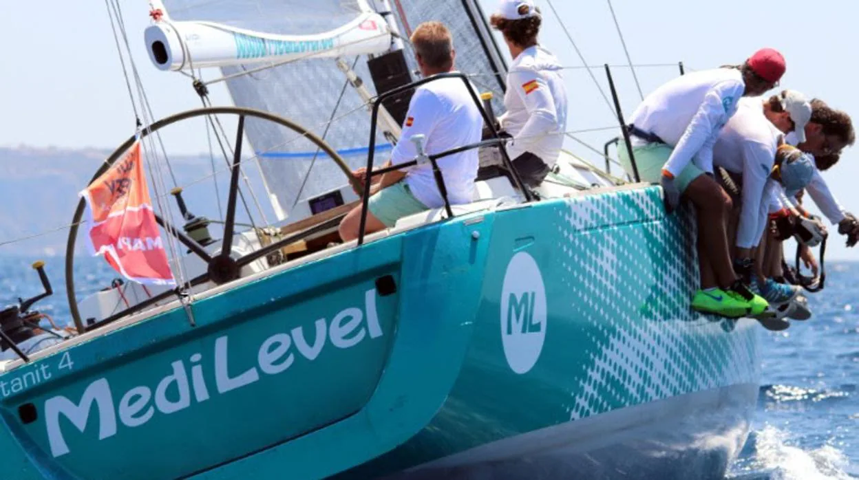 El «Tanit IV-Medilevel» sigue tercero en el Mundial ORC de Croacia