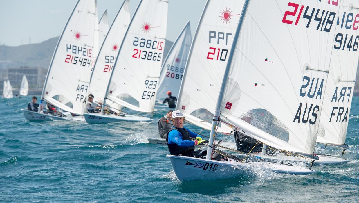 Leadro Rosado, en Standard e Ian Jones, en Radial vencedores del Barcelona Laser Master