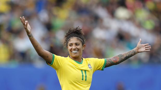 Cristiane supera un récord de Cristiano