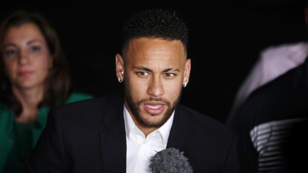 Neymar, tras testificar: «La verdad aparece tarde o temprano»