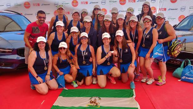 Sexta plaza del Club Deportivo La Isleta en el Campeonato de España SNPcon su equipo femenino