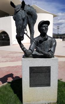 Escultura Bronce Carudel