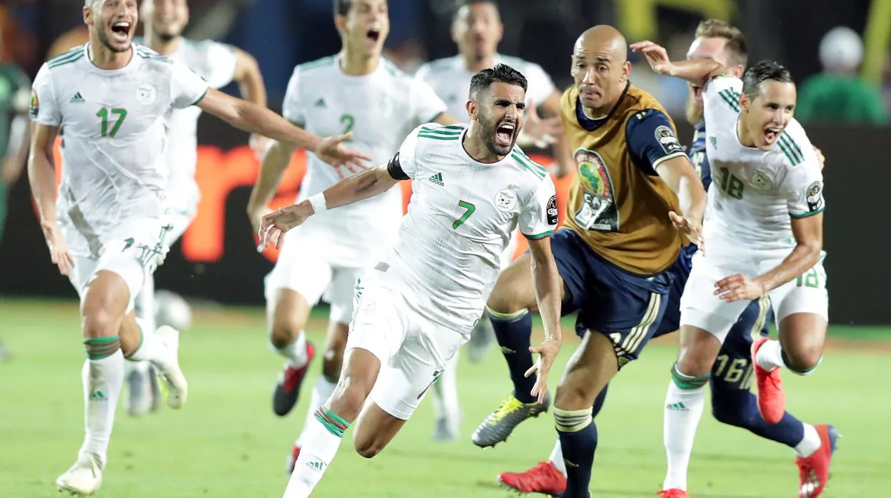 Argelia y Senegal se citan en la final