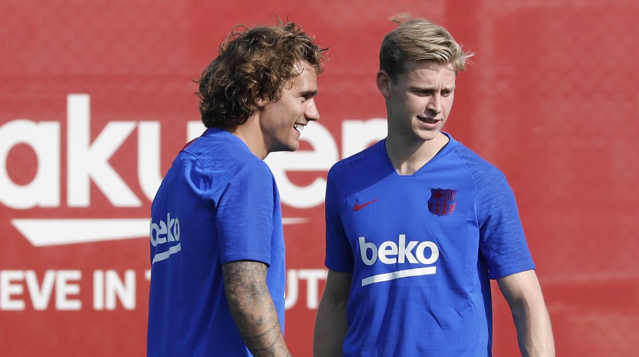 Griezmann y De Jong durante un entrenamiento en la Ciudad Deportiva