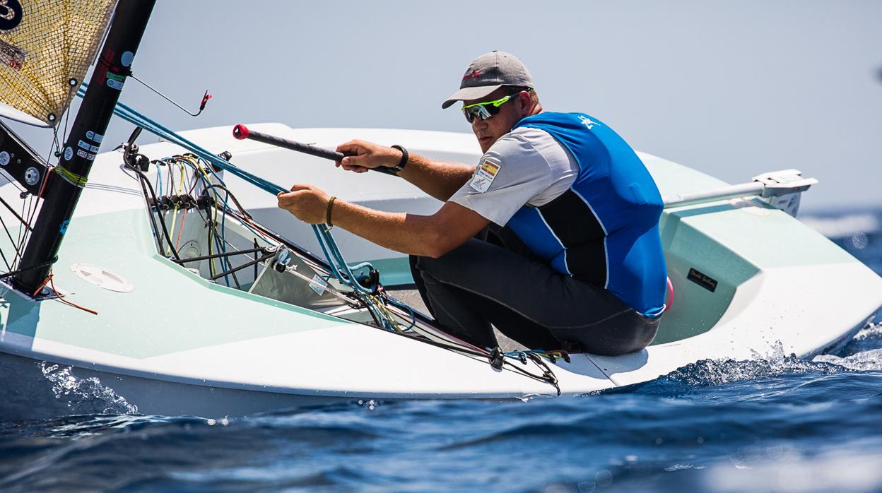 Joan Cardona repite subcampeonato del mundo juvenil en la clase Finn