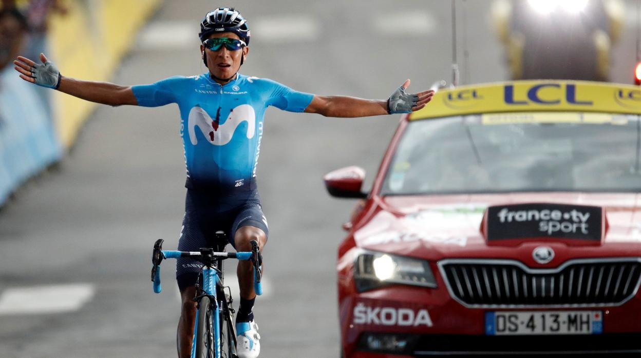 Quintana gana en los Alpes y Bernal sube al podio