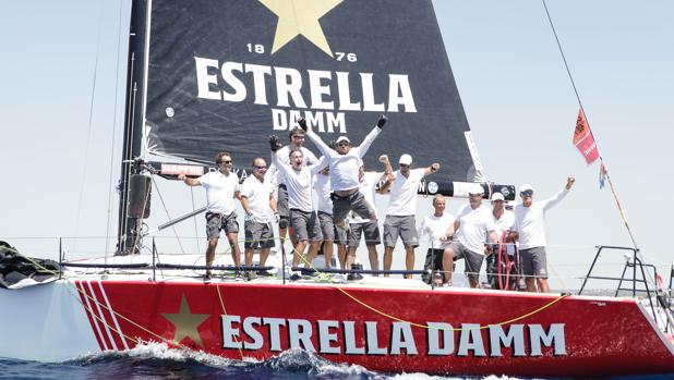 Tercera victoria para el «Estrella Damm»