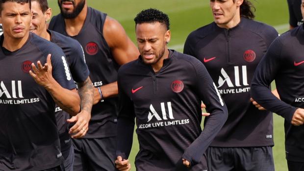 El PSG quiere al menos 200 millones por Neymar