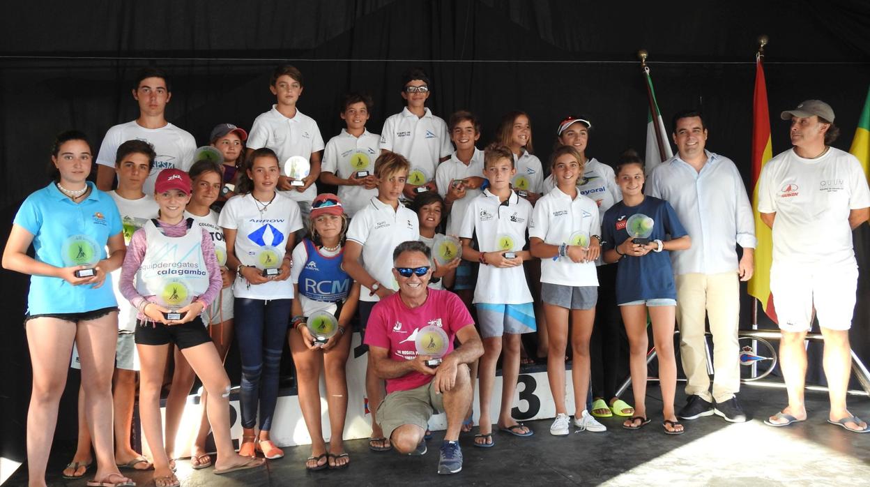 Miguel Campos, en Optimist y Alfonso Moreno. en Laser 4.7, ganadores en El Puerto de Santa María