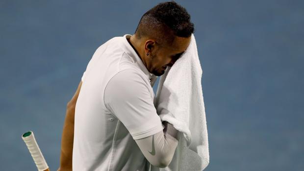 La ATP impone una dura multa a Kyrgios por sus shows