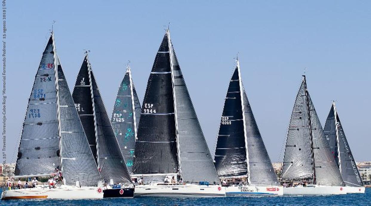 «Fandango 300» y «Maverta» se hacen con la Regata Copa Astoria Memorial Fernando Pedrera