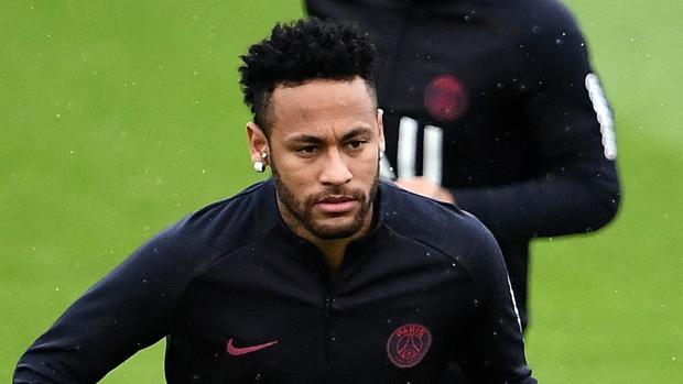 Neymar podría seguir un año más en el PSG