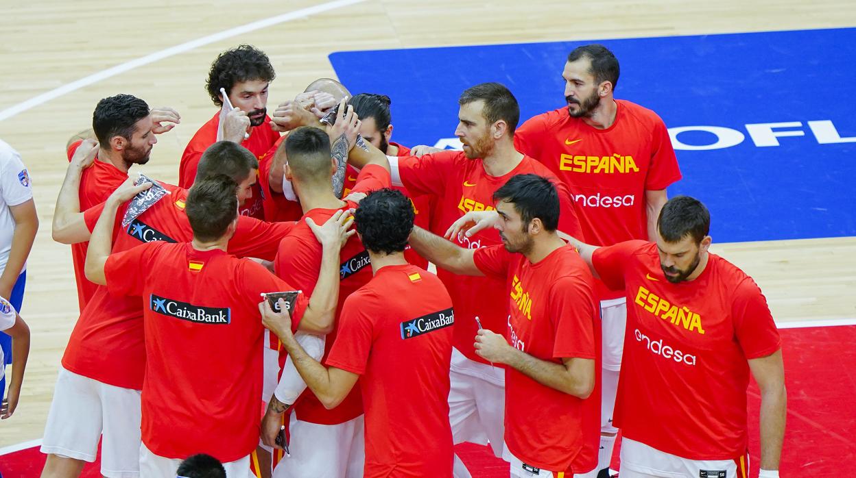 La enésima reinvención de España busca hoy su segunda final de un Mundial