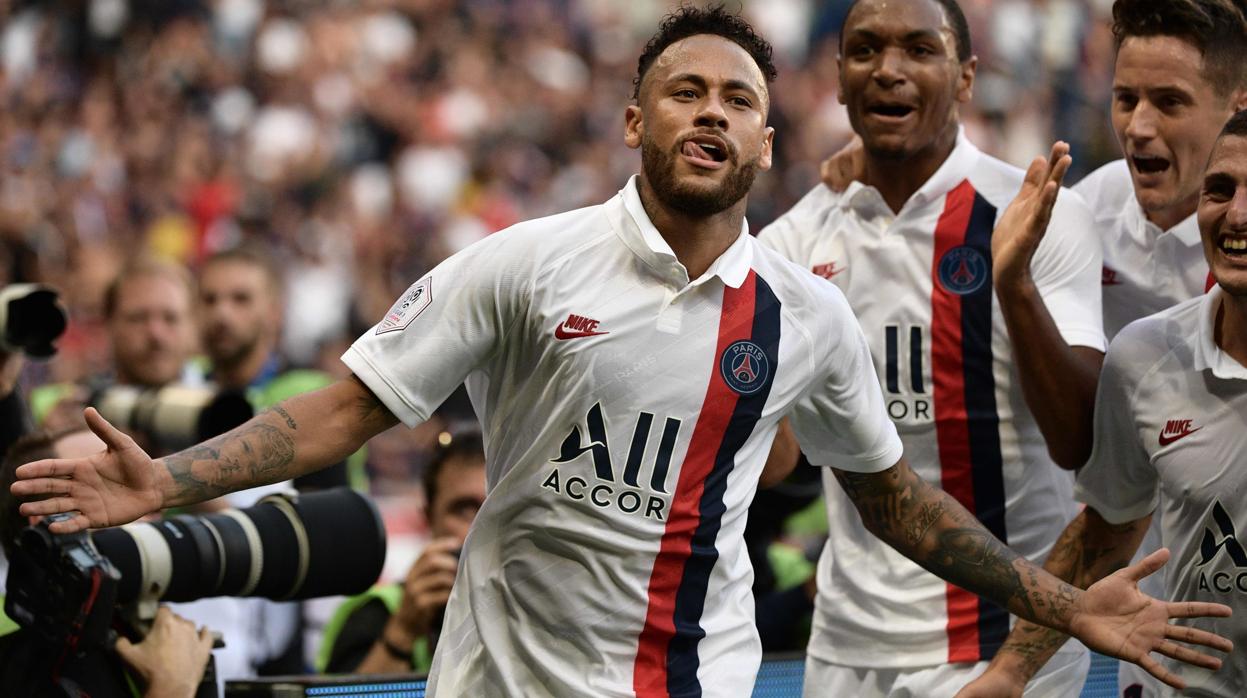 Neymar celebra su gol, decisivo para la victoria del PSG