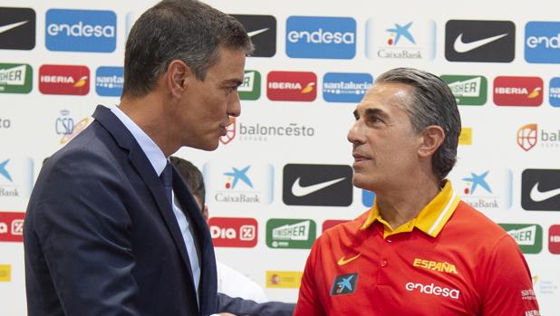 Pedro Sánchez, de Scariolo en 2011: «No soy fan de él. Fallamos en el entrenador»