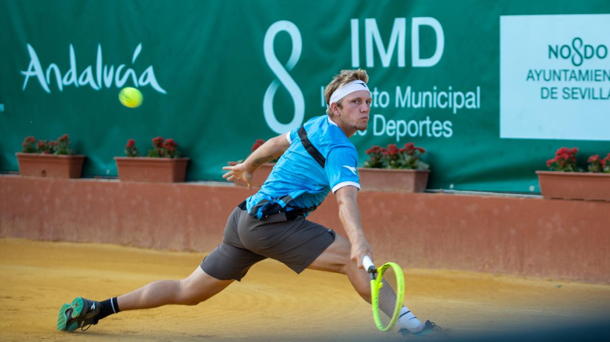 Alejandro Davidovich se ha erigido como campeón de la Copa Sevilla