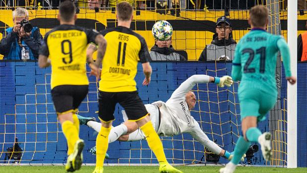 Ter Stegen se reivindica en Alemania