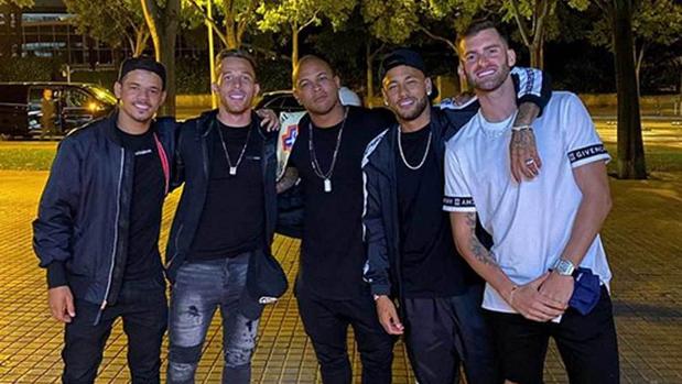 Neymar se fue de fiesta la noche antes de no presentarse a la vista de conciliación con el Barcelona