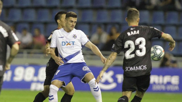 El Tenerife sigue con su mala racha en casa