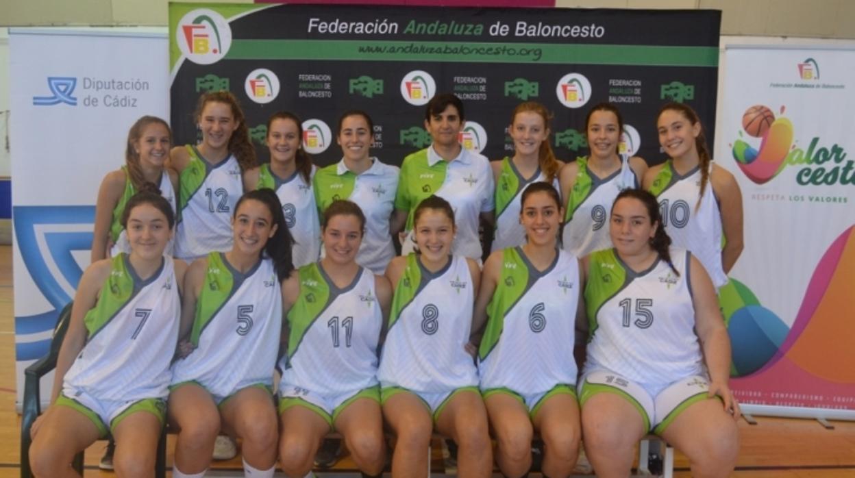 Las integrantes del equipo femenino cadete de Cádiz