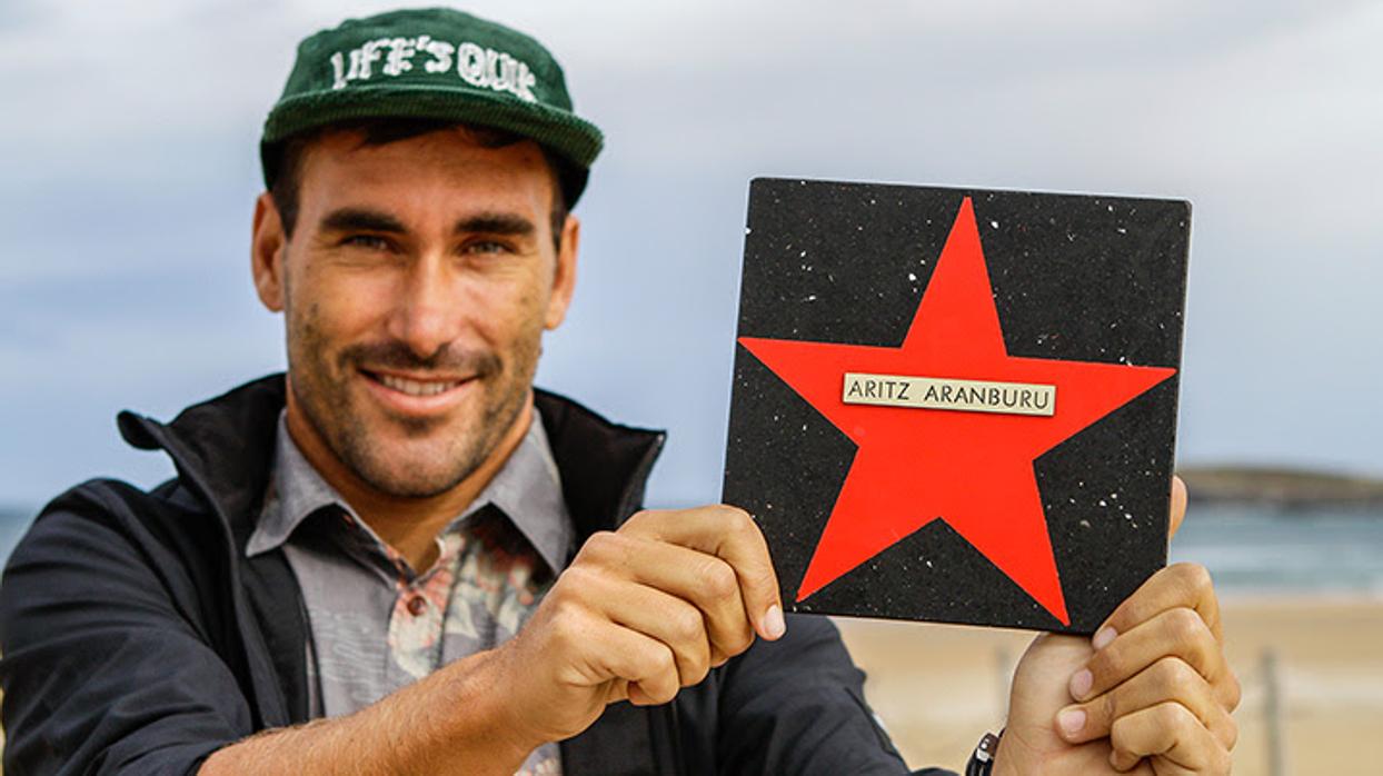 Aritz Aranburu ya tiene su Estrella en el &quot;Surfing Hall of Fame&quot; español