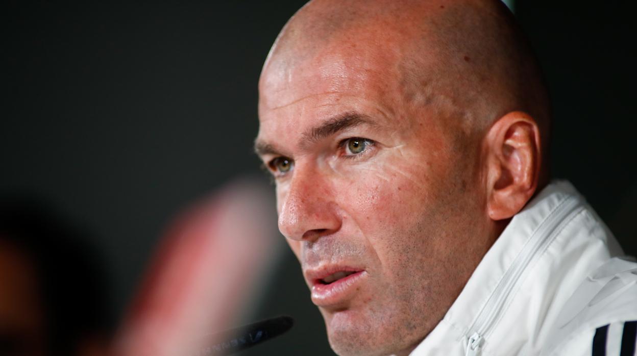 Zidane, sobre Bale: «Debería salir él aquí y deciros lo que piensa»