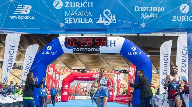 Paula González Berodia, a por la triple corona en el Zurich Maratón de Sevilla 2020