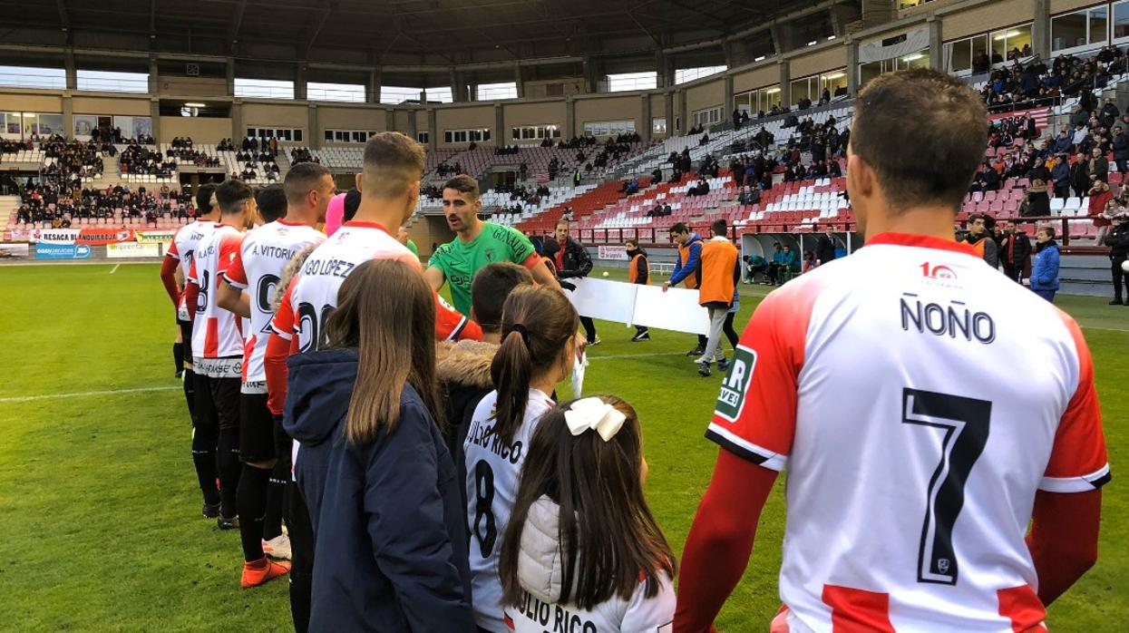 La UD Logroñés, de Segunda B, recibió este fin de semana en Las Gaunas al Burgos