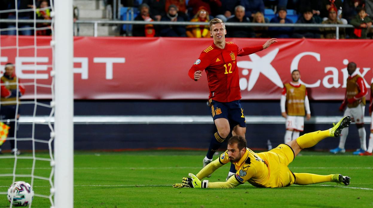 El jugador de Tarrasa marcó su primer gol con la selección en Cádiz