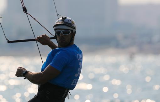 España llegó a las semifinales de los Beach Games en kitefoil